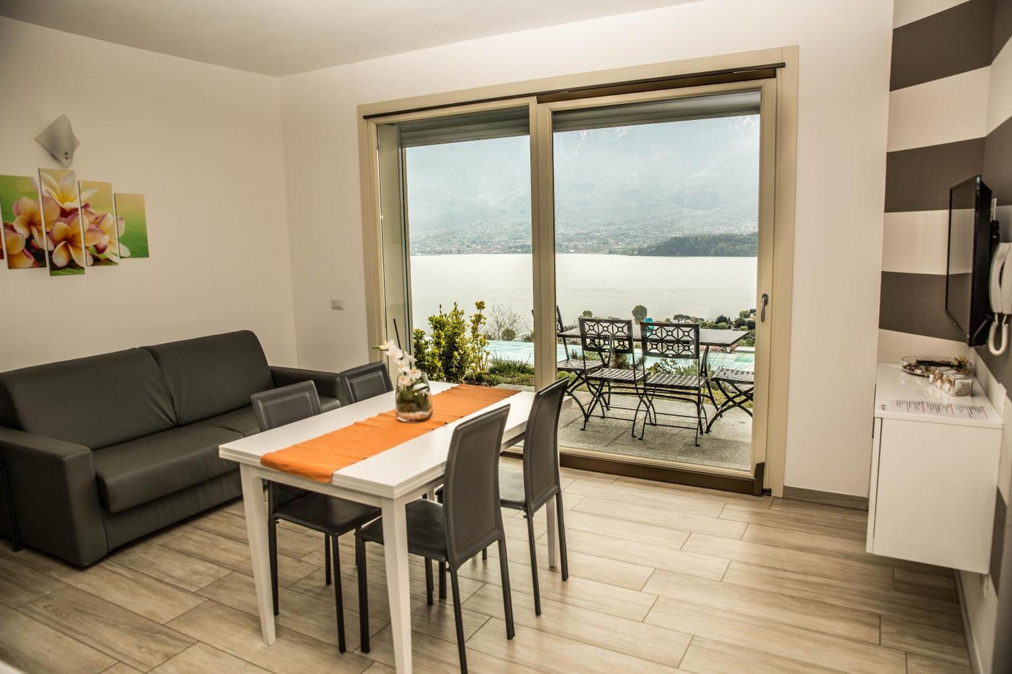 La Collinetta Apartments Vercana Eksteriør bilde