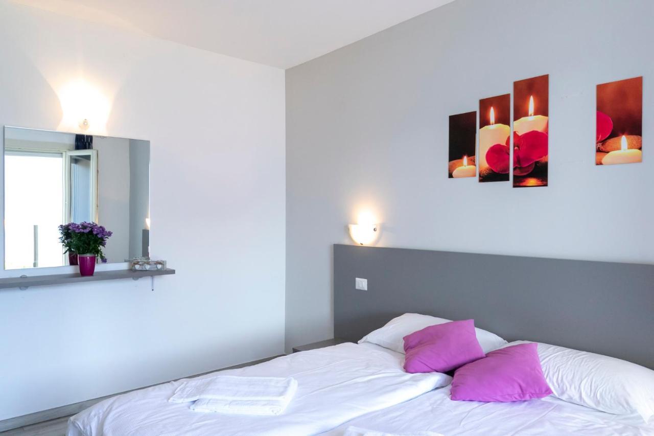 La Collinetta Apartments Vercana Eksteriør bilde